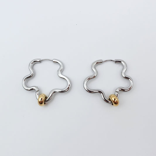 Squiggle Fidget eyrnalokkar